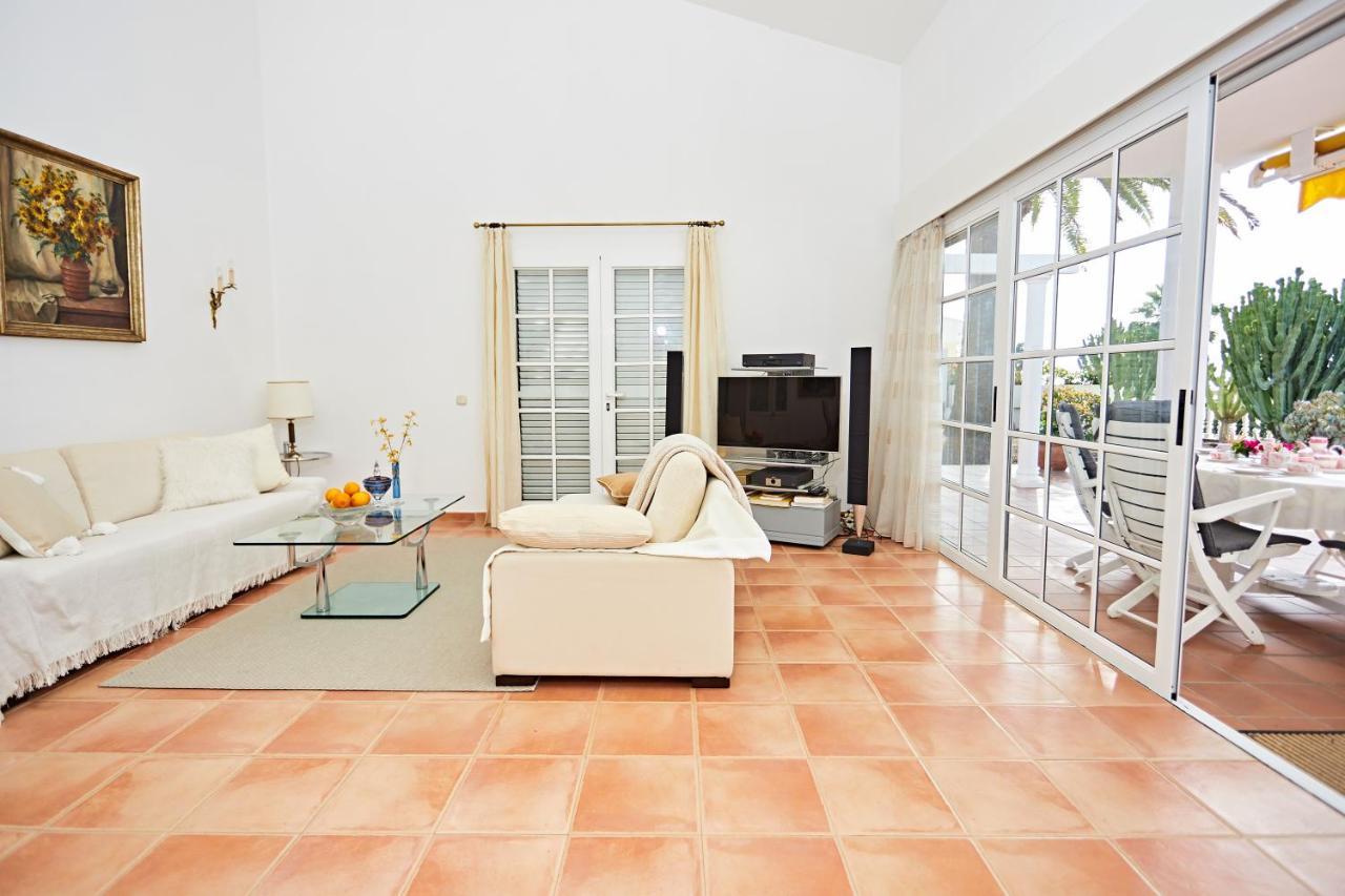 Stunning Villa With Breathtaking Ocean View Mogan Bagian luar foto